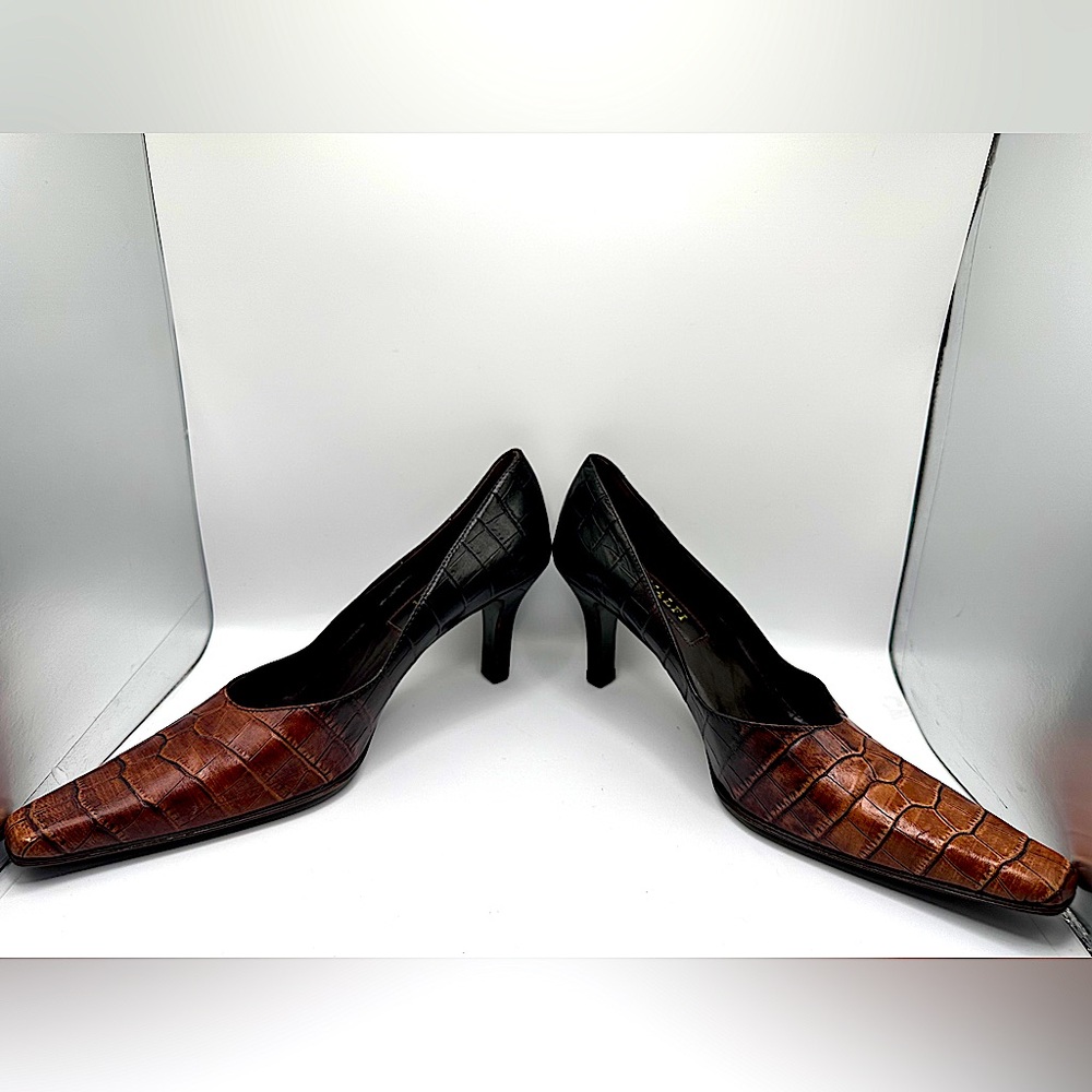 Amalfi Brown Crocodile Pattern Heels size 7.5 - Picture 14 of 16
